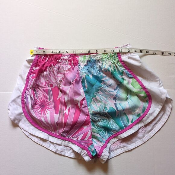 Nike Dri Fit Running Shorts Womens L Lined Pink Floral Gym Workout Athletic - Picture 7 of 8